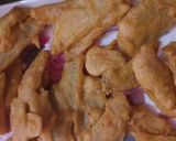 आलू की पकौड़ी (Aloo ki pakodi recipe in hindi) रेसिपी चरण 3 फोटो
