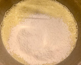 Foto del paso 7 de la receta: Bizcocho de peras con almendras y yogur griego
