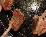 Foto del paso 3 de la receta: Costillas de cordero braseadas