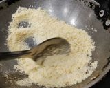 A picture of step 2 of Rava Kesri Halwa Kesri Bath.