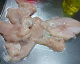 Foto del paso 2 de la receta: Supremas a la plancha con papitas