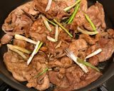 Hình bước làm 2 của món Pork-Chops
