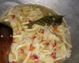 Foto langkah ke 3 dari resep Cah Jamur Pedas Gurih.