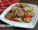 Foto langkah ke 4 dari resep Tumis jamur tiram bakso.