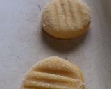 Foto del paso 3 de la receta: Galletitas de limón y coco🍋