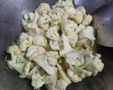 A picture of step 2 of Masala cauliflower.