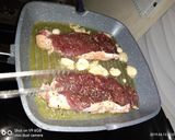 Foto langkah ke 2 dari resep Steak sirloin empuk dan enak tapi buatnya gampang.