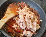 Foto del paso 3 de la receta: Espaguetis con atún
