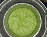 Foto langkah ke 4 dari resep Bolu Pandan Kukus (versi ekonomis).