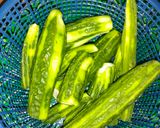 Foto langkah ke 1 dari resep Tumis Oyong Tahu/ Sayur Gambas.