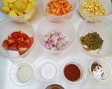 Foto langkah ke 1 dari resep Vegetable Curry.