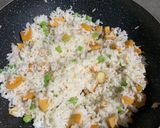 Foto langkah ke 4 dari resep Nasi Goreng Kampung Sederhana.