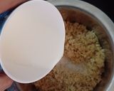 A picture of step 2 of Bread kulfi.