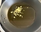 Foto del paso 1 de la receta: Bacalao en salsa de tomate