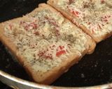 A picture of step 3 of Tomato mozzarella cheese toast without oven.