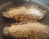 Foto del paso 4 de la receta: Berenjenas rellenas al revuelto de arvejas!!😁