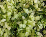 Foto del paso 1 de la receta: Revuelto de pencas de acelga