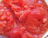 Une image de l'étape 1 de Gaspacho Andalou : Soupe froide de tomates et pain - Salmorejo (Andalousie).