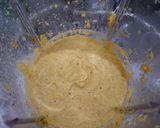 A picture of step 1 of Pineapple Prawn Curry.