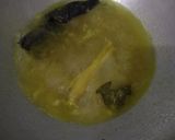 Foto langkah ke 3 dari resep Pindang Kuning Ikan Gembung.