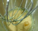 Foto langkah ke 4 dari resep Bolu Kukus Mekar.