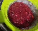 A picture of step 4 of Beet root soup.