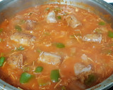 Foto del paso 5 de la receta: Fideos con tomate y butifarras