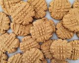 A picture of step 4 of Peanut Butter Cookies.