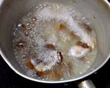 รูปขั้นตอนการทำที่ 3 ของ ไก่ตุ๋นเห็ดหอมแปะก๊วย