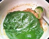 A picture of step 4 of Palak Peanut Chaman.