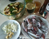 Foto del paso 1 de la receta: Alcachofas con calamares