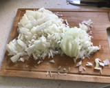 Foto del paso 1 de la receta: Zapallitos italianos rellenos con queso 🧀