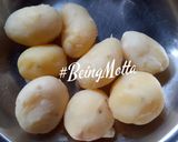 A picture of step 1 of Aloo Palak.