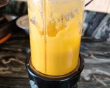 A picture of step 1 of Mango Lassi.