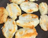 A picture of step 1 of Mayo-Schezwan-Potato Toasted Sandwich.