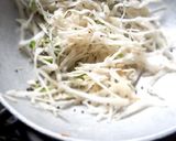 A picture of step 3 of Cabbage raita.