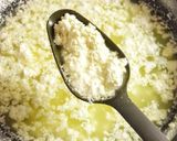 A picture of step 2 of Paneer.