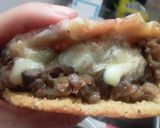 Foto del paso 11 de la receta: Arepa rellena de "carne bbq" y queso...🍘🧀🍘🧀😜😛😝