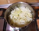 Foto del paso 2 de la receta: Sopa de cebolla fácil