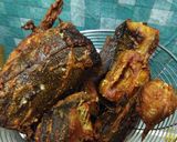 Foto langkah ke 2 dari resep Lele Goreng Praktis - tepung beras.