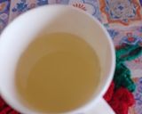 Foto del paso 2 de la receta: Té de caléndula y limón 🍋