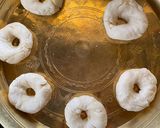 A picture of step 5 of Balushahi Doughnut.