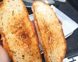 Foto del paso 3 de la receta: Tosta de manzana caramelizada con queso azul
