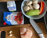Фото кроку 1 до Куряча грудка з вершками та овочами.
