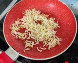 Foto langkah ke 2 dari resep Bibimbab Super Gampang dan Cepat.