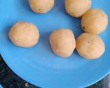 A picture of step 5 of Moong daal coconut kalash halwa.