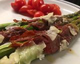 Szparagi w szynce parmeńskiej i z parmiggiano krok przepisu 2 zdjęcie