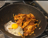 Foto langkah ke 10 dari resep Pangsit Goreng ala Delightedtummy.