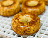 Foto del paso 5 de la receta: Roscas de magdalenas 🥯 🧁 🍋 👩‍❤️‍👩