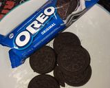 Foto del paso 5 de la receta: Budín con Galletitas Oreo y Chips de Chocolate